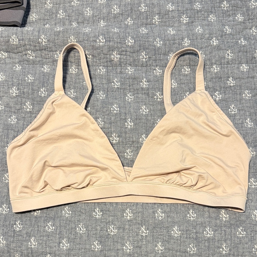 Victoria's Secret Cream Bralette XXL